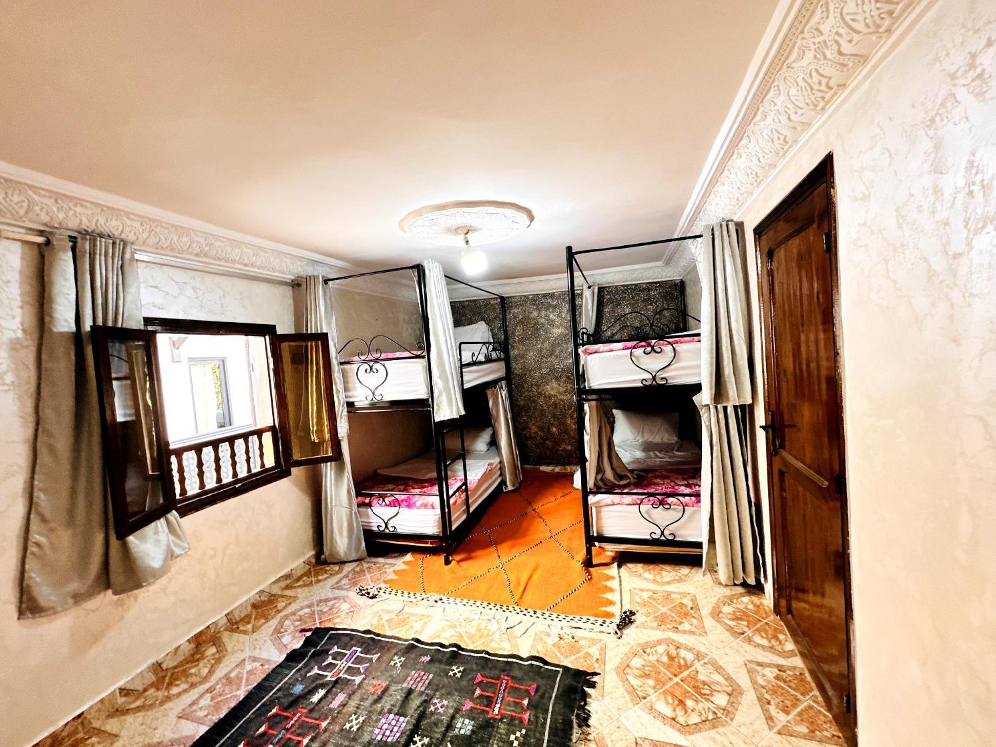 Atlas Hostel タガズー エクステリア 写真
