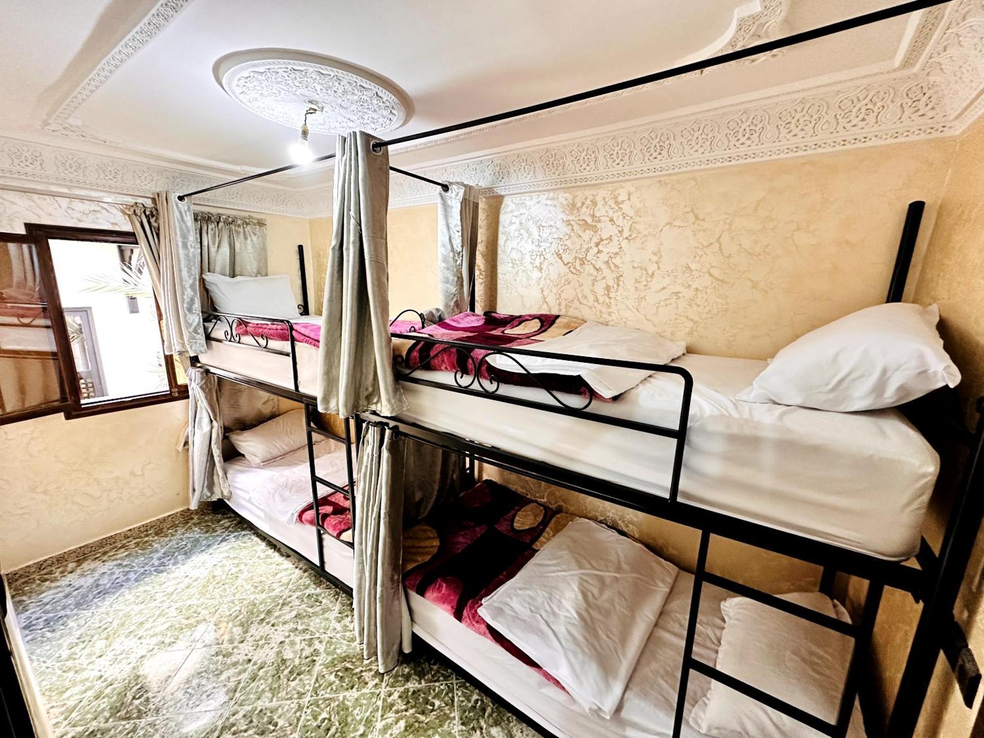 Atlas Hostel タガズー エクステリア 写真